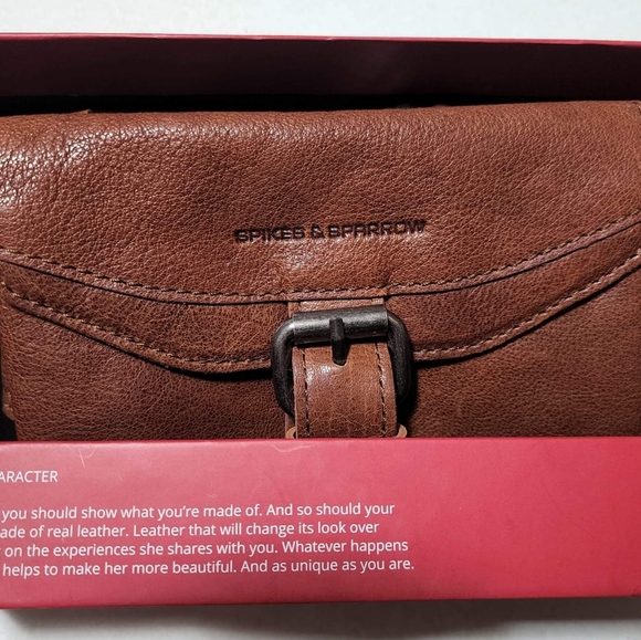 Spikes and Sparrow Brown Leather Belt Bag - Picture 3 of 7